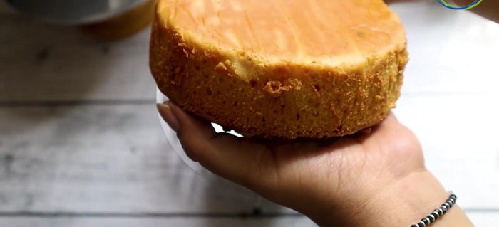 Let the cake cool completely before slicing and serving.