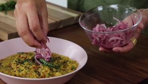 Simple & Sexy Tarka Dahl: A Quick Vegan Indian Recipe