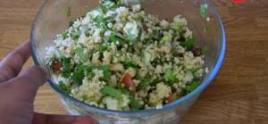 Quinoa Salad Recipe: A Quick & Easy Indian-Style Guide