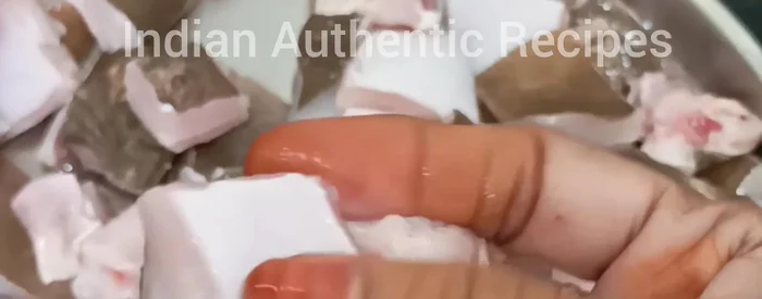 Marinate the chicken in the prepared paste.