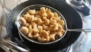 Crispy Kaju Namak Pare: Perfect Homemade Recipe