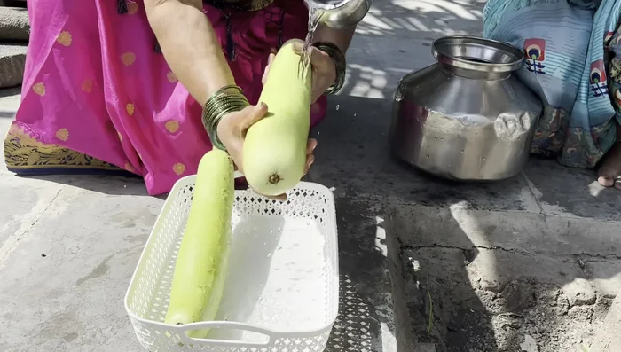 Wash the milk pumpkins thoroughly.