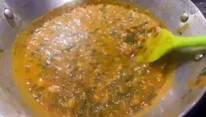 Palak Dal Tadka: Healthy Indian Spinach & Lentil Curry