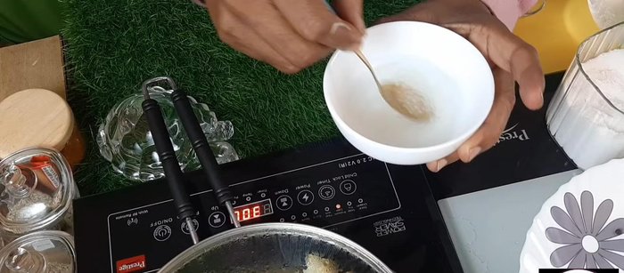 Add the sugar-salt mixture to the pan, stir well, and add a little water to combine.