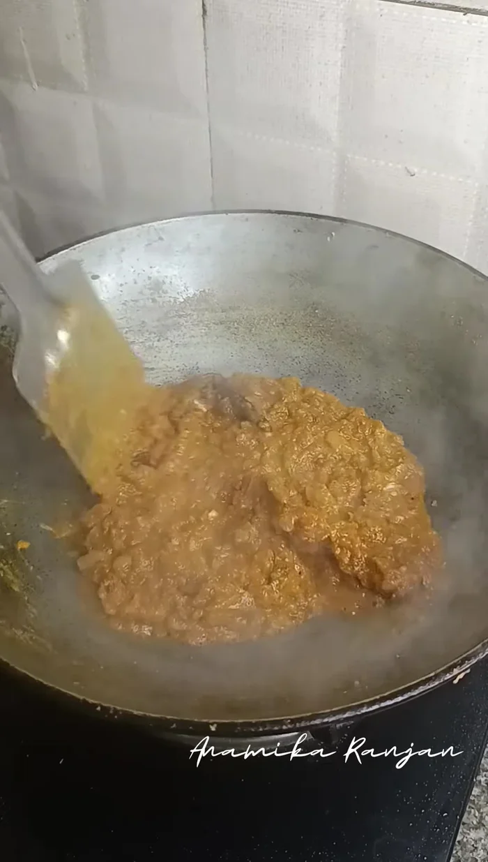 If the gravy is too dry, add some water (preferably the water from the soaked paneer).