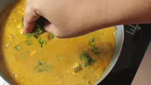 Grandma's Goan Egg Drop Curry: A Simple, Authentic Recipe