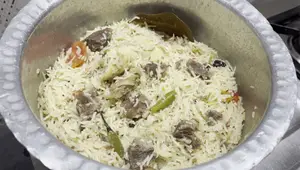 Degi Yakhni Pulao: A Delicious Ramadan & Eid Recipe