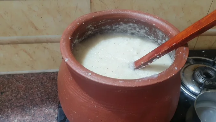 Add salt to taste and stir well until dissolved.