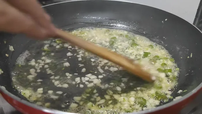 Simmer the sauce: Add hot water, salt, pepper, soy sauce, lemon juice, and sugar to the pan. Bring to a boil and simmer until slightly thickened.