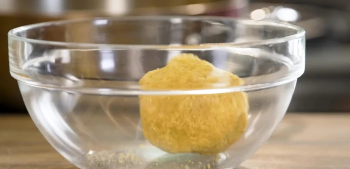 Press the mixture into a thick layer and let it rest for 15 minutes. (206)