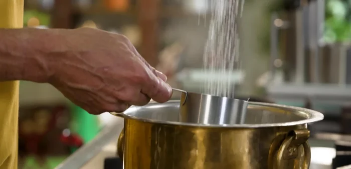 Prepare the sugar syrup: Combine sugar and water in a pan. Cook until it reaches one-string consistency. (253.159)