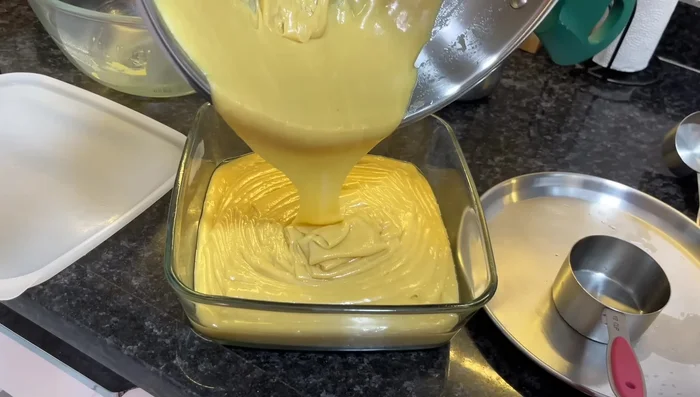 Pour the mixture into a greased mould. Let it cool completely (3-6 hours).