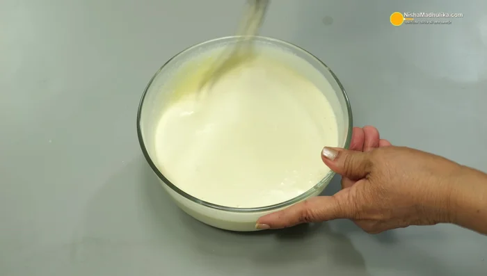 Combine the rice and dal batter, add 1 teaspoon of salt, and set aside.
