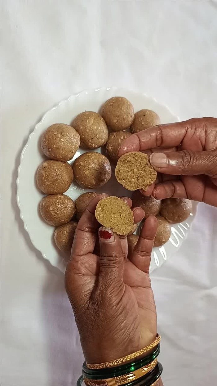 Remove the fried Thal and place it on a pallet.