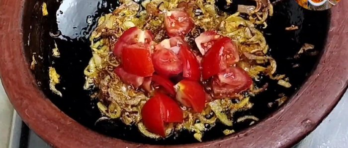 Add chopped tomatoes and cook until soft.