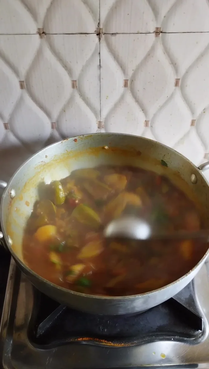 Garnish and serve: Garnish with green coriander.