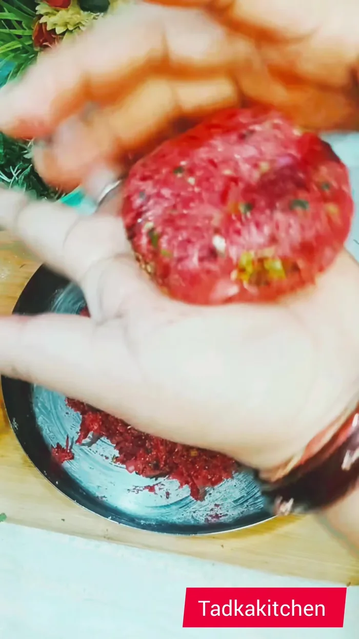 Mix well, form small patties, and refrigerate for 10-15 minutes.