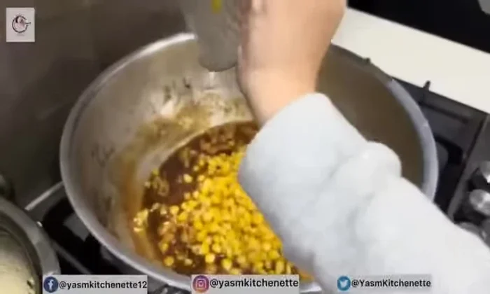 Add corn and green chilies. Mix well.