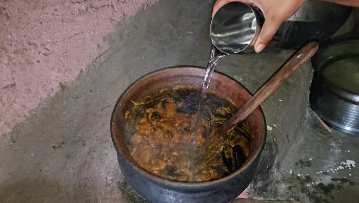 Simmer in gravy: Add water to create a gravy, cook until thickened.