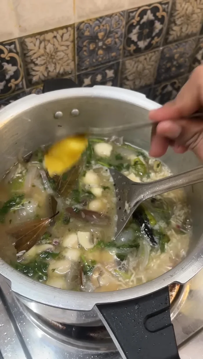 Add one tablespoon of ghee once the water boils. Mix well.
