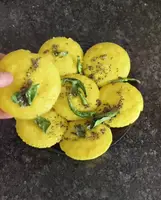 Soft Spongy Idli Dhokla: Easy Semolina & Gram Flour Recipe