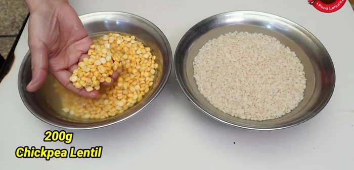 Soak Dal Chana and Dal Mash for 2-3 hours.
