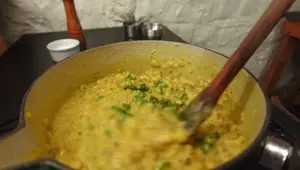 Savory Red Lentil & Oat Porridge: Cheap, Easy, & Delicious Breakfast