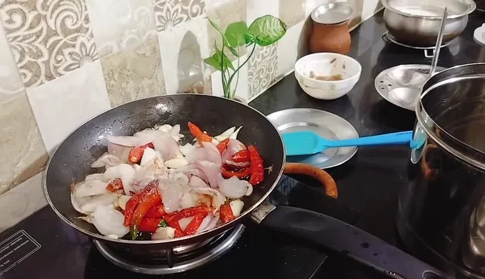 Add salt according to taste (add a bit more as tamarind will reduce saltiness later).