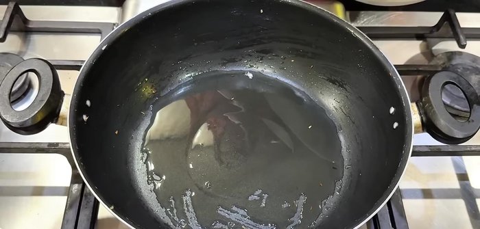 Sear chicken: Heat oil in the same pan. Add marinated chicken and sear on medium-high heat until browned on both sides. Add the onion-cashew mixture and cook for 6-7 minutes on low heat.