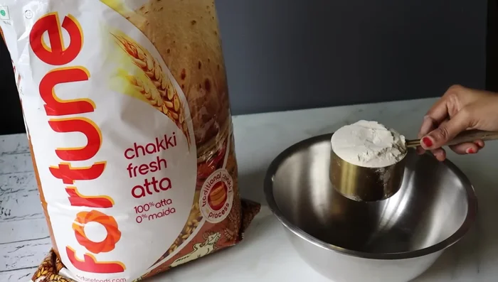Take 3 cups of wheat flour and keep aside.