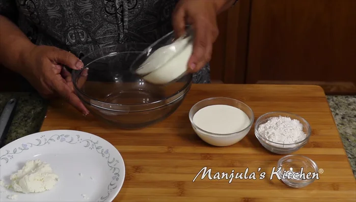 Mix milk powder, all-purpose flour, and baking soda.