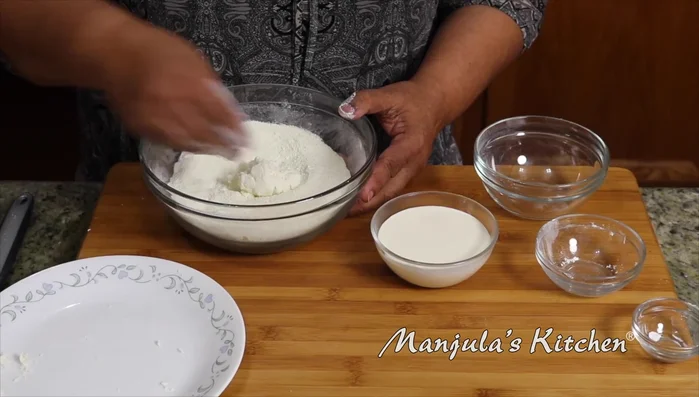 Add paneer and mix well.