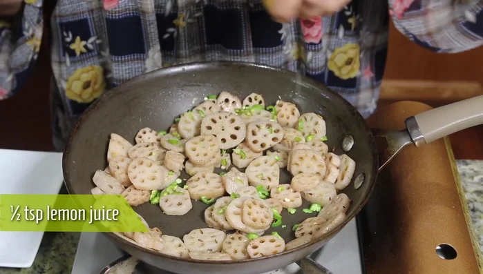 Add 1 teaspoon of lemon juice.