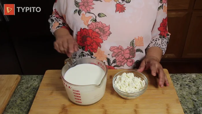 Prepare the paneer. The video mentions using homemade paneer, but store-bought dry paneer can be used as well.