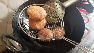 Crispy Semolina Biscuits: No Baking Powder, Soda, or Ghee!