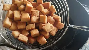 Crispy Shakkarpara Recipe: Melt-in-Your-Mouth Holi Treat