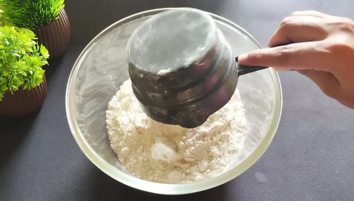 In a vessel, combine refined flour, celery, salt, and sugar (if using).