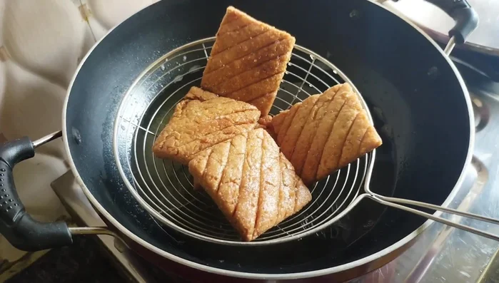 Remove the biscuits and let them cool completely. Store in an airtight container.