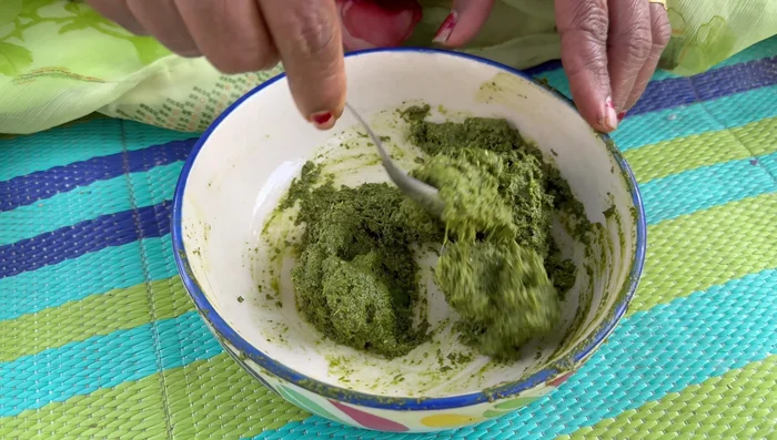 Marinate the paste for 10 minutes.