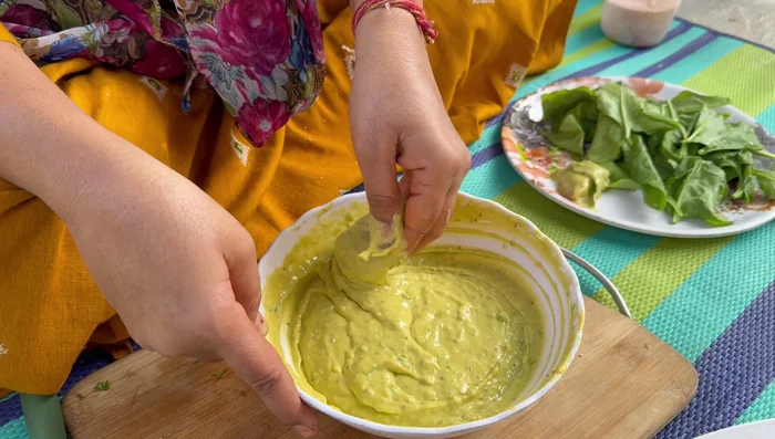 Finely chop and add coriander leaves to the mixture.