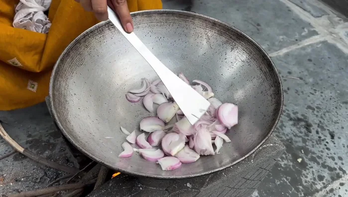 Finely chop onions.