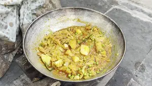 Closed Cabbage & Potatoes Recipe: A Simple Indian Vegetable Dish