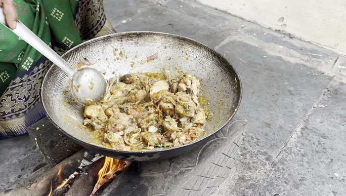 Stir in the finely chopped coriander.