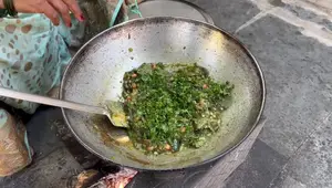 Gilkyach Bharit: A Delicious Spongy Gourd Recipe