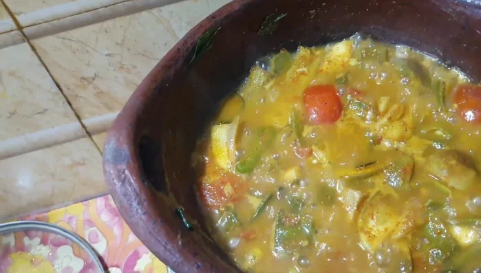Add the chopped ripe mango and salt to taste.