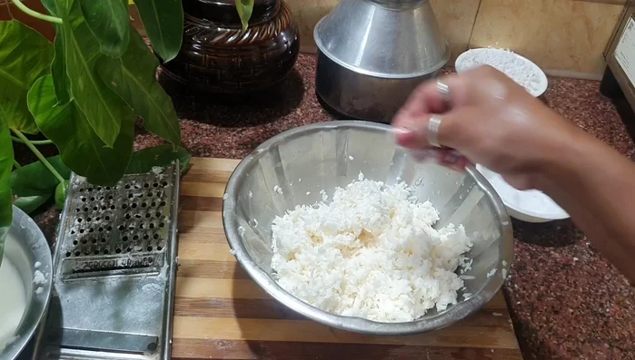 Add a little salt to the tapioca milk.