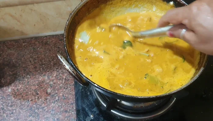 Simmer for a couple of minutes, stirring occasionally (296.88).