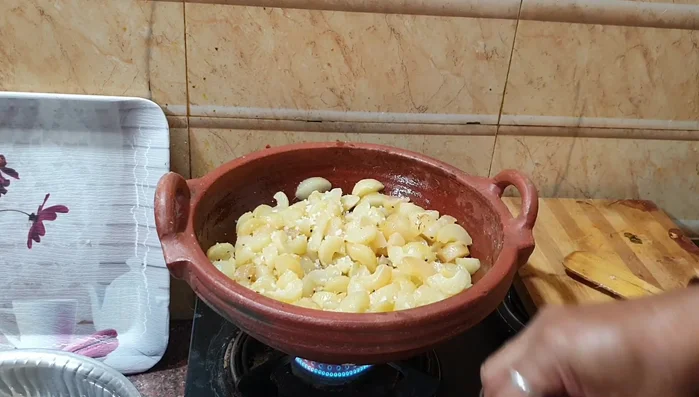 Allow the mixture to cool completely.