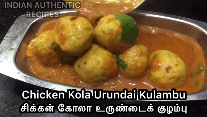 Prepare the chicken balls (kola urundai). Grind chicken with garlic and coriander in a mixer jar.