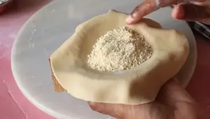 Crispy Wheat Flour Somas Recipe (Easy Tamil Sweet)